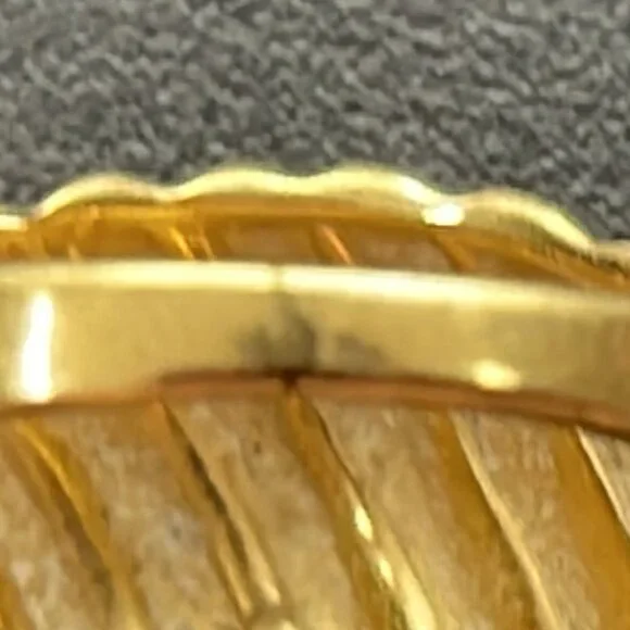 EUC 14K Dome/Shrimp/Cocktail Ring, Brushed & Polished Gold, Mark="G", Size 5.25